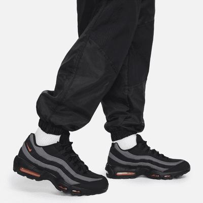 Nike Sportswear Men's Woven Trousers