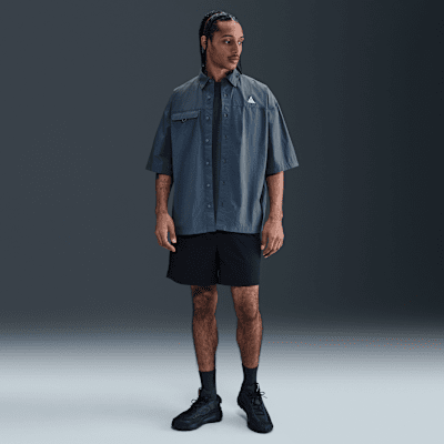 Haut à manches courtes déperlant avec protection UV Nike ACG « Orb Weaver »
