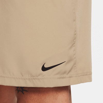 Shorts versátiles Dri-FIT de 23 cm sin forro para hombre Nike Form