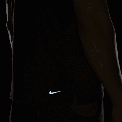 Pánské běžecké tričko Nike Trail Solar Chase Dri-FIT s krátkým rukávem