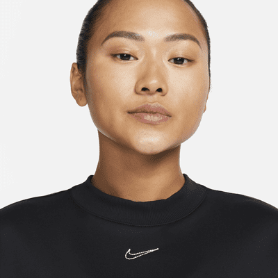 nike therma crew neck sweatshirt