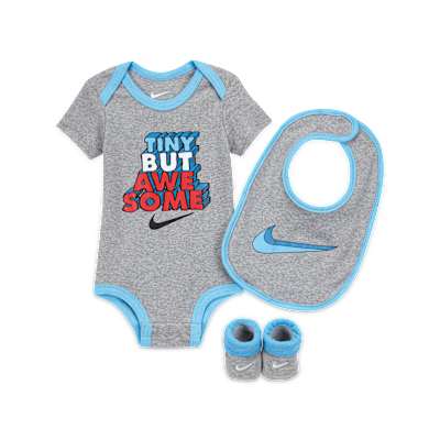 nike baby bibs