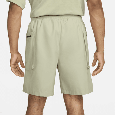 Shorts Utility i vävt material Nike Sportswear Tech Pack för män