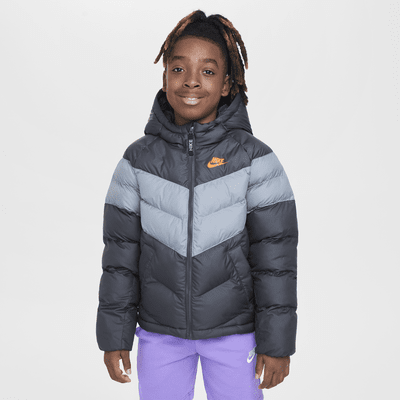 Nike Sportswear Jacke mit Kapuze und Synthetikfüllung für ältere Kinder