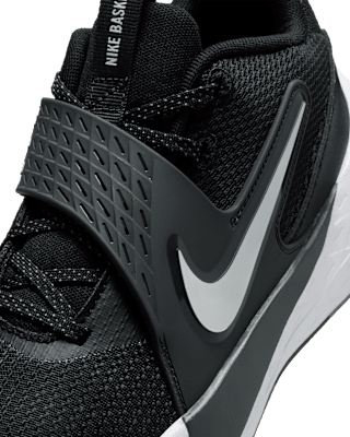 Nike Team Hustle D 12