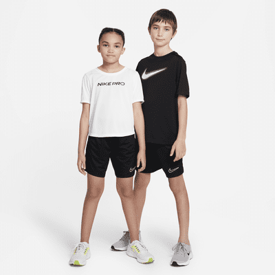 Shorts de entrenamiento Dri-FIT para niños talla grande Nike Trophy23