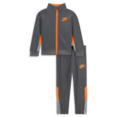 Детский спортивный костюм Nike