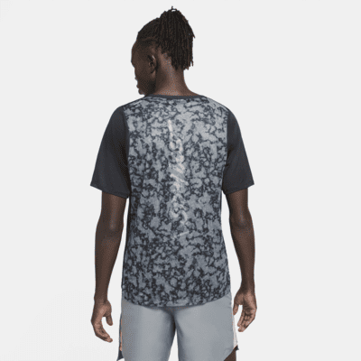 Nike Rise 365 Wild Run Men's Short-Sleeve Top