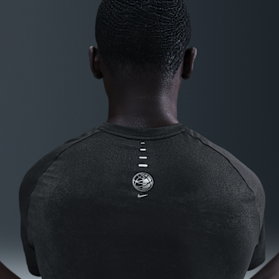 Nike Stride Men's Dri-FIT ADV Short-Sleeve Running Top with Reflective Accents