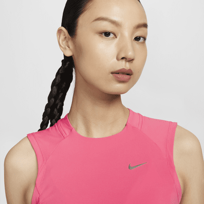 เสื้อกล้ามวิ่งผู้หญิง Dri-FIT พร้อมกระเป๋า Nike Running Division