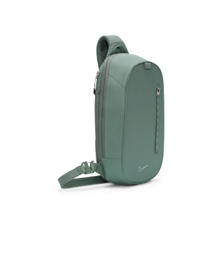 Nike Sportswear Commute