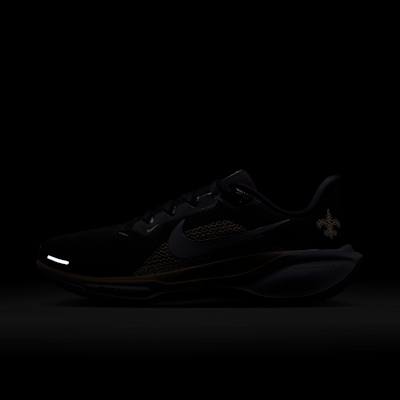 Tenis de correr en pavimento Nike de la NFL para hombre New Orleans Saints Pegasus 41
