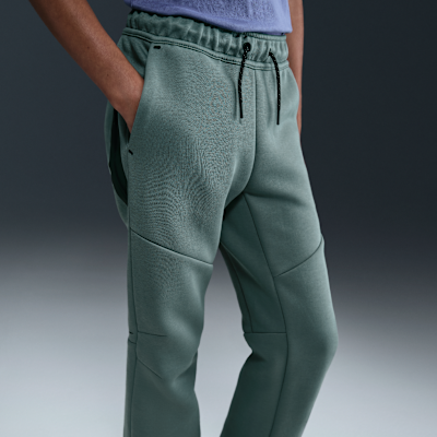 Nike Sportswear Tech Fleece Big Kids' (Boys') Open-Hem Pants