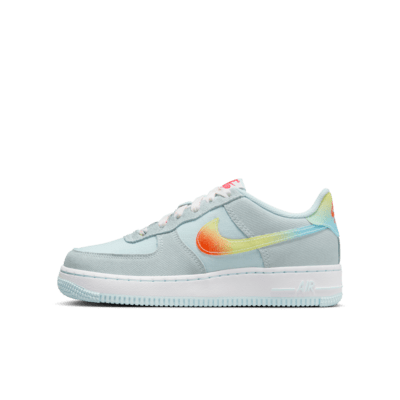 Подростковые кроссовки Nike Air Force 1