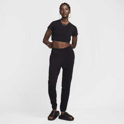 Nike Sportswear Chill Knit Women's Slim Cropped Tee