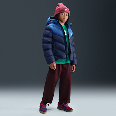 Chamarra acolchada Therma-FIT holgada para niños talla grande Nike Sportswear All Day Play