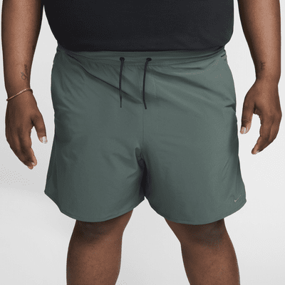 Nike Unlimited multifunctionele niet-gevoerde herenshorts met Dri-FIT (18 cm)