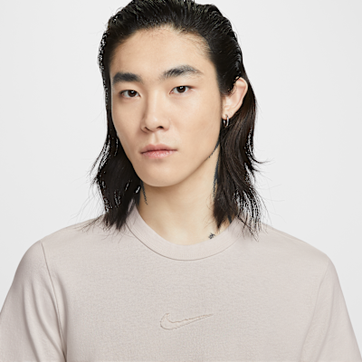 Nike Sportswear Premium Essentials T-Shirt
