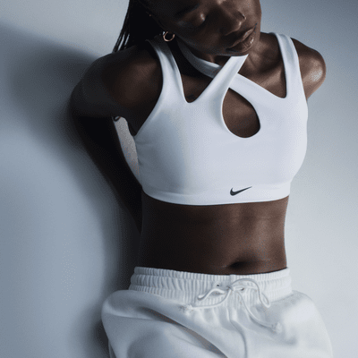 Brassière de sport rembourrée à maintien léger Nike Freestyle pour femme