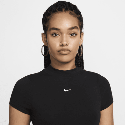 Maskinstrikket Nike Sportswear Chill-bodysuit med korte ærmer til kvinder