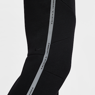 ナイキ テック メンズ フリース ジョガーパンツ リフレクティブ（再帰反射）アクセント付き