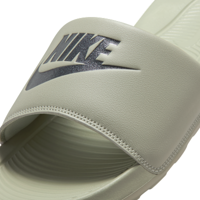 Nike Victori One 男款拖鞋