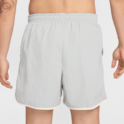 ナイキ ジム ヘリテージ メンズ Dri-FIT 13cm トレーニング ショートパンツ
