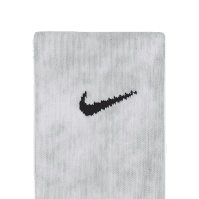 Nike Everyday Plus Cushioned Tie-Dye Crew Socks (2 Pairs). Nike IE