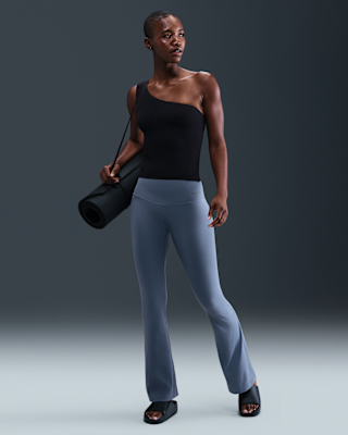 Женские тайтсы Nike Zenvy High-Waisted Flared Leggings