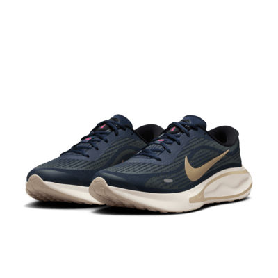 Tenis de correr en pavimento para hombre Nike Journey Run