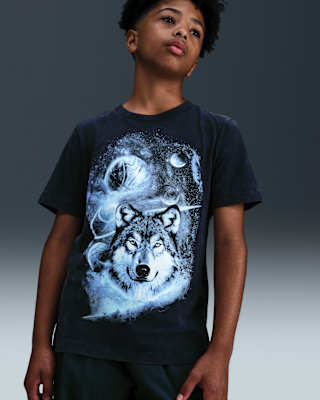 Детская футболка Nike Sportswear Big Kids'