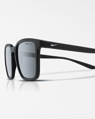 Женские  Nike Circuit Polarized Sunglasses