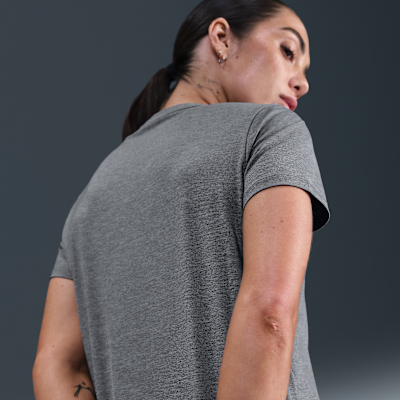 Camisola de manga curta Dri-FIT Nike One Classic para mulher