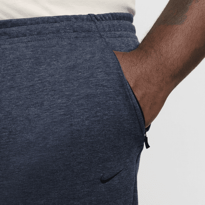 Pants Dri-FIT entallados versátiles con protección UV para hombre Nike Primary