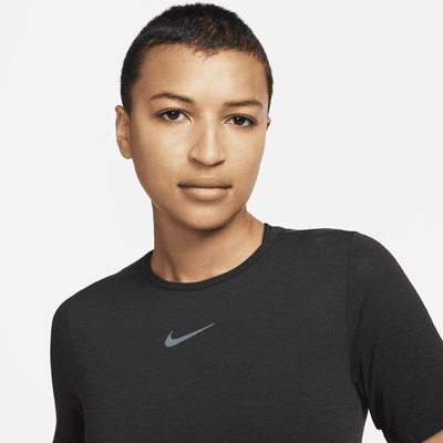 Nike Swift Wool Dri-FIT Kurzarm-Laufoberteil für Damen