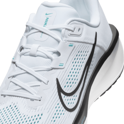 Tenis de correr en carretera para hombre Nike Quest 6