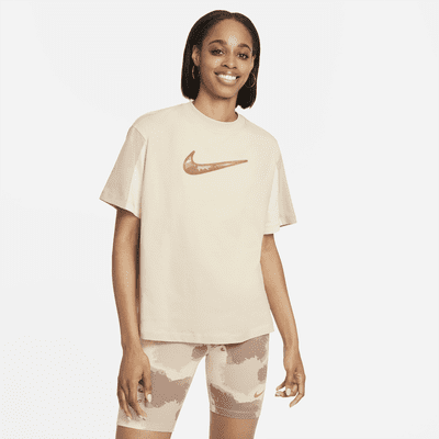 nike women's essential shorts