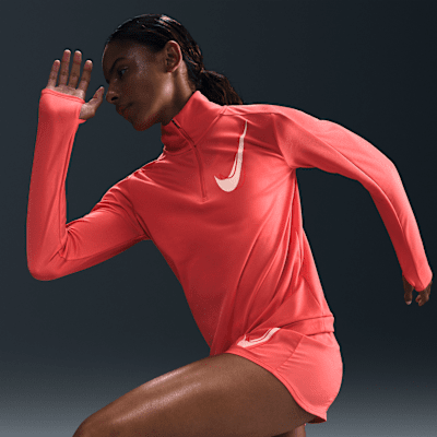 Vêtement deuxième couche de running à demi-zip Dri-FIT Nike Swoosh pour femme