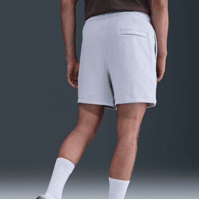Nike Club Pantalón corto Flow de tejido French terry - Hombre