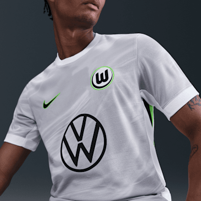 Haut de foot à manches courtes Replica Nike Dri-FIT VfL Wolfsburg 2025/2026 Stadium Extérieur pour homme