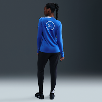 Chelsea FC Strike Derde Nike Total 90 knit voetbaltop met ronde hals en Dri-FIT voor dames