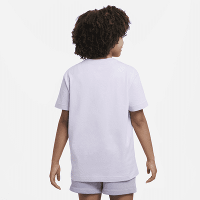 Nike Sportswear Older Kids' (Girls') T-Shirt. Nike IN