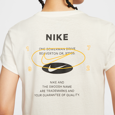ナイキ スポーツウェア ウィメンズ グラフィック Tシャツ