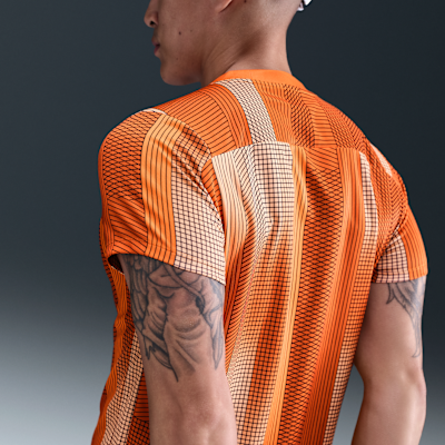 NikeCourt Victory Men's Dri-FIT Tennis Top