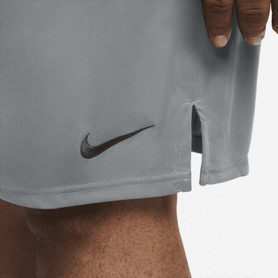 Nike Dri-FIT 20,5 cm Örgü Erkek Antrenman Şortu