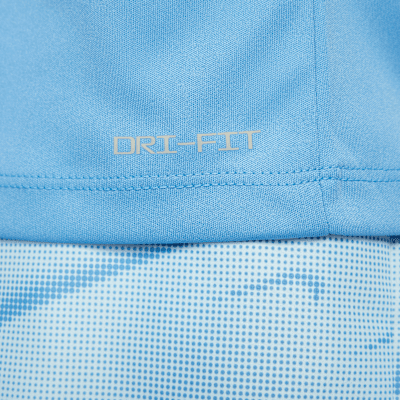 Conjunto de shorts de 2 piezas con estampado Rhythm para niños talla pequeña Nike Dri-FIT