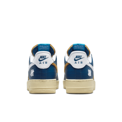 Nike Air Force 1 Low SP Shoes. Nike SG