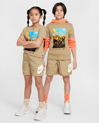 Nike Sportswear Club