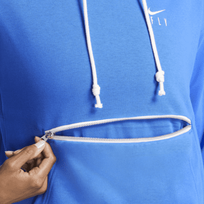 Nike Swoosh Fly Standard Issue Women's Basketball Pullover Hoodie