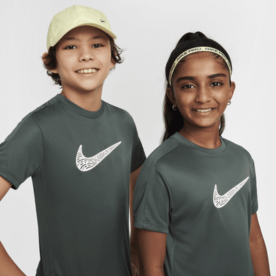 Playera de manga corta Dri-FIT para niños talla grande Nike Trophy23